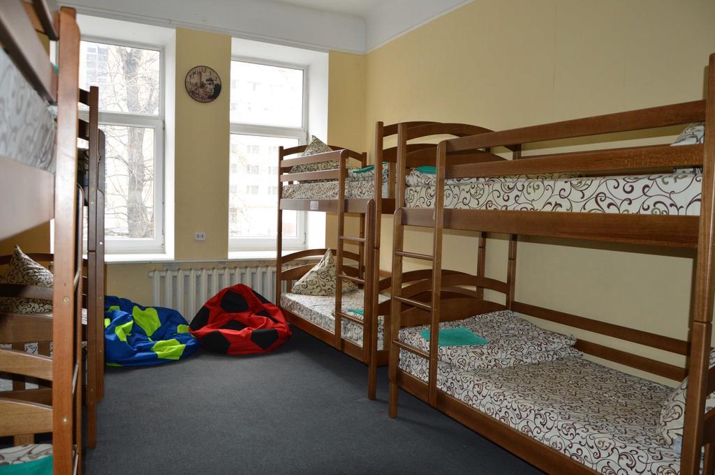 Lviv Lucky Hostel Dış mekan fotoğraf
