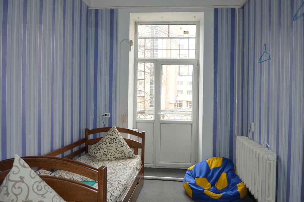 Lviv Lucky Hostel Dış mekan fotoğraf