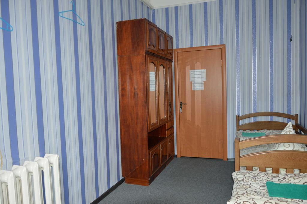 Lviv Lucky Hostel Dış mekan fotoğraf