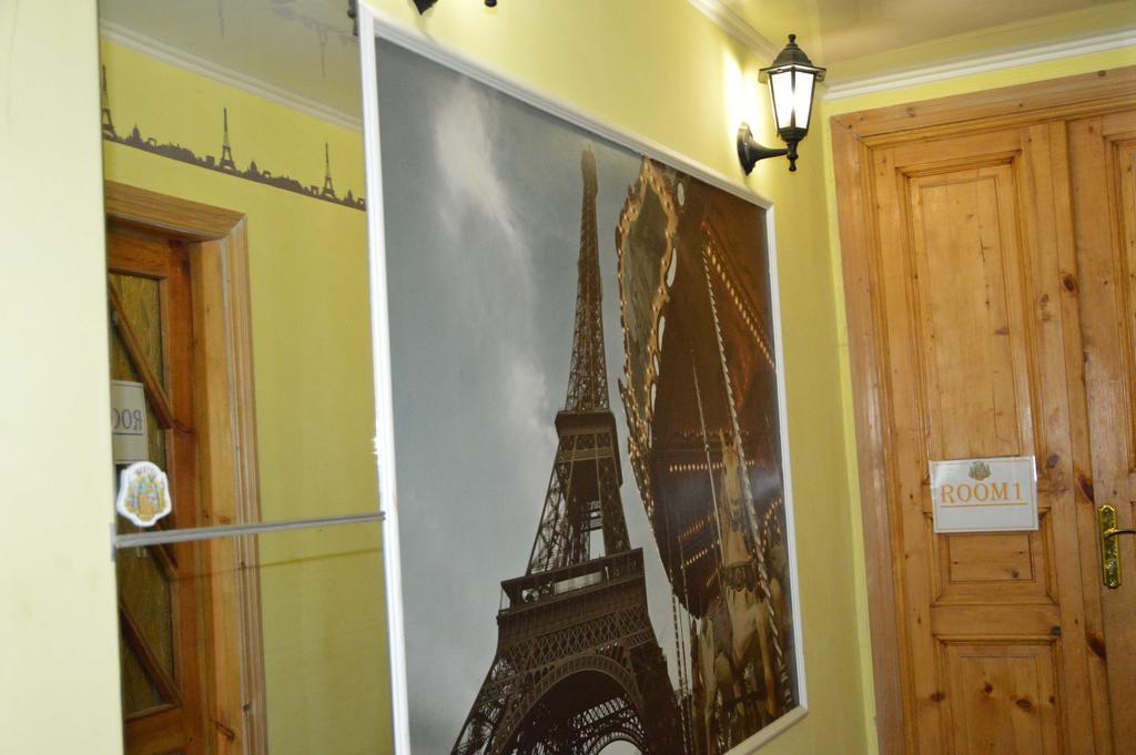 Lviv Lucky Hostel Dış mekan fotoğraf