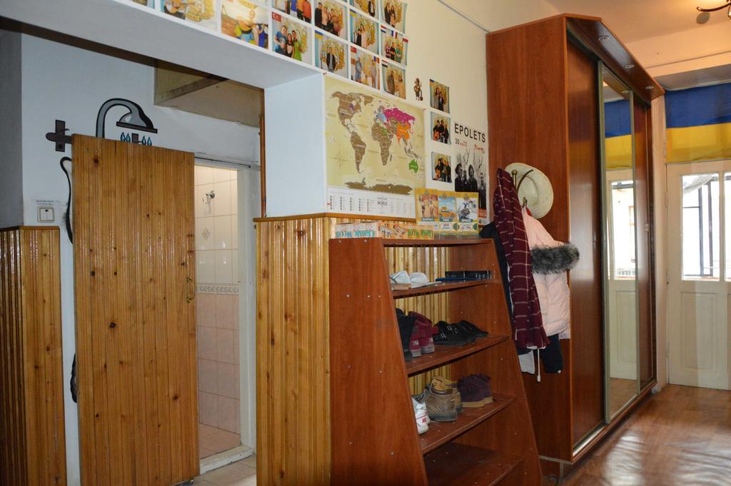 Lviv Lucky Hostel Dış mekan fotoğraf