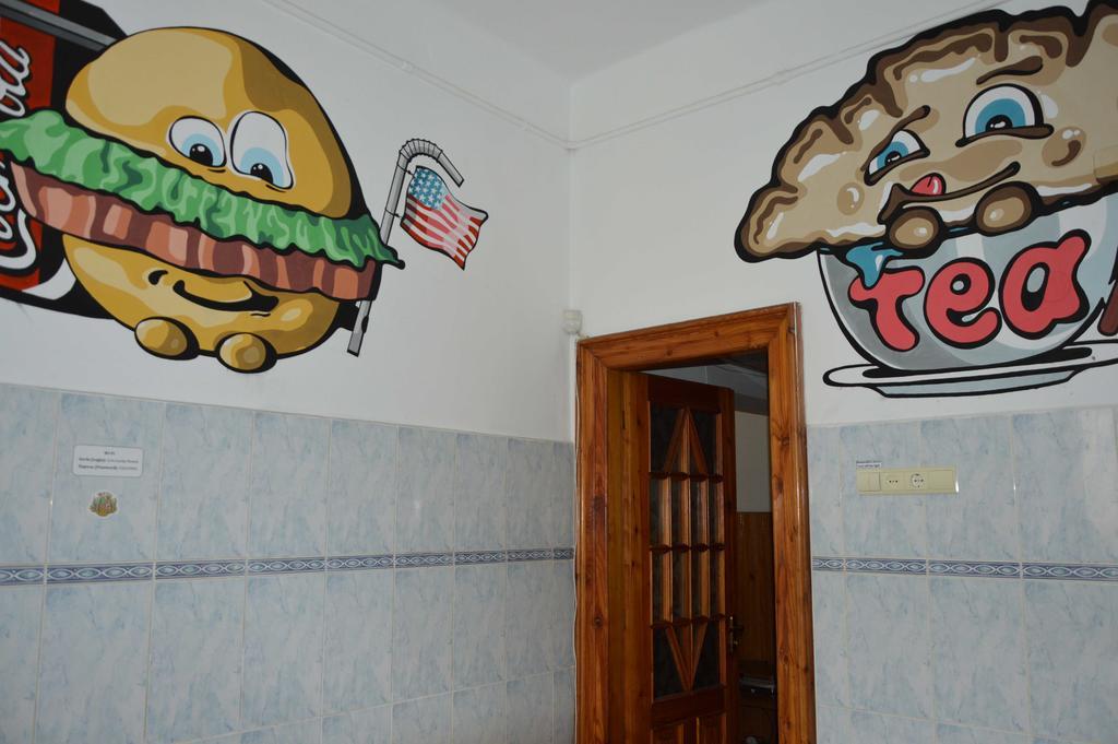 Lviv Lucky Hostel Dış mekan fotoğraf