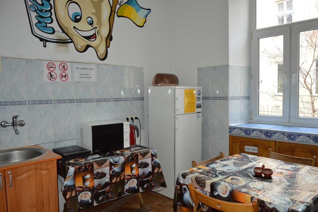 Lviv Lucky Hostel Dış mekan fotoğraf